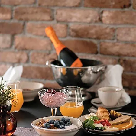 Loft - Huonekohtaisella Ilmastoinnilla 4*